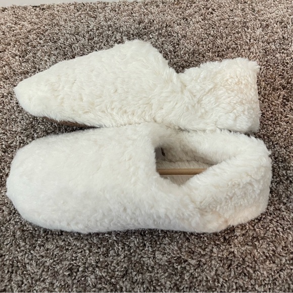 J Crew Cozy Slippers in Ecru Size 9 NEW - Picture 10 of 12
